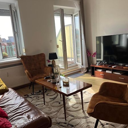Heart Of The City Center 2 Rooms By Zazi Bratislava Esterno foto