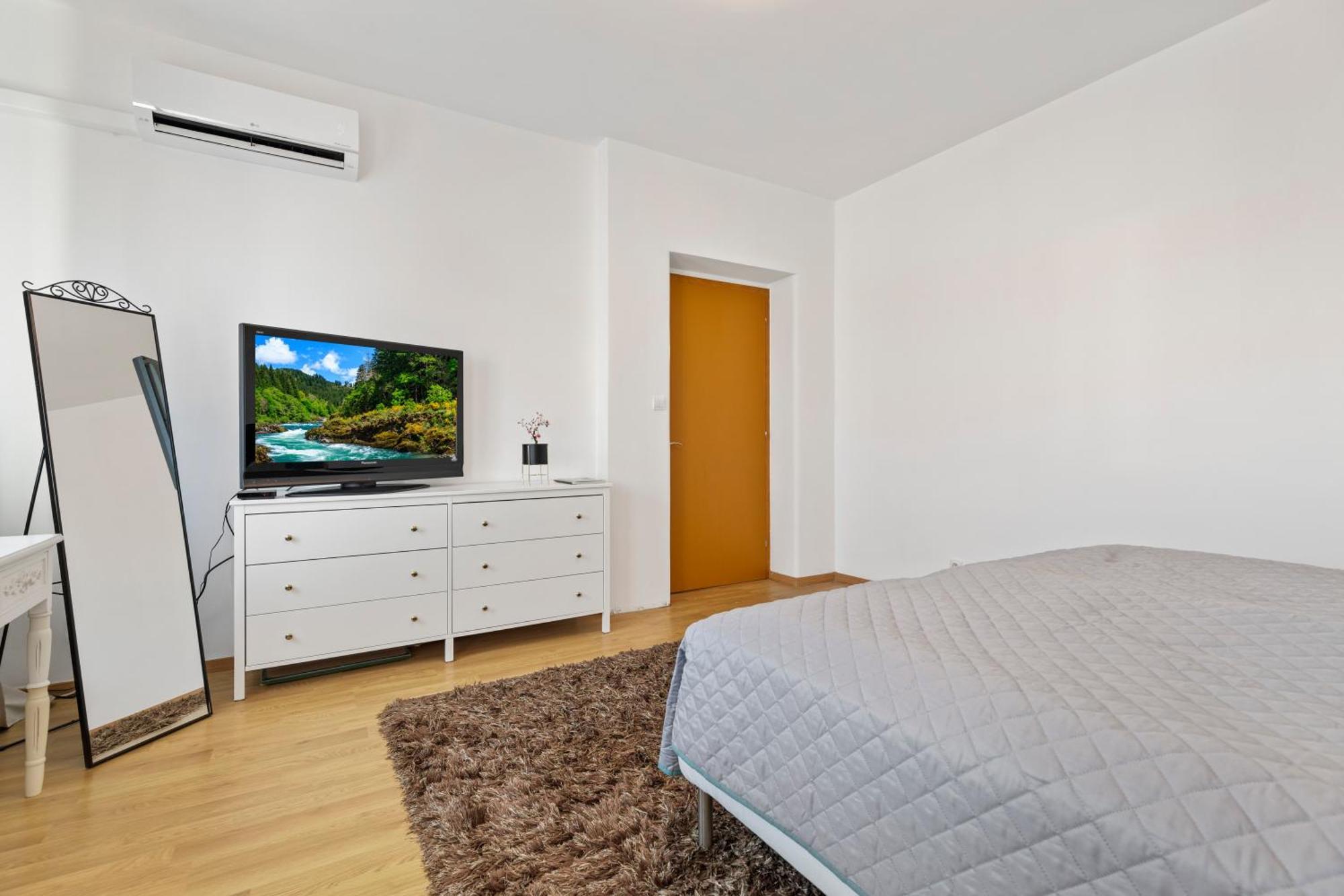 Heart Of The City Center 2 Rooms By Zazi Bratislava Esterno foto